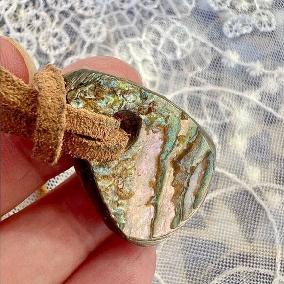 Vintage Leather Cord Abalone Shell Surfer Necklace Rugged Unisex 22" - Picture 11 of 11